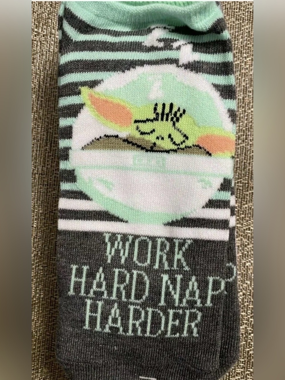Star Wars The Mandalorian Baby Yoda Socks 5 Pack - Picture 8 of 8